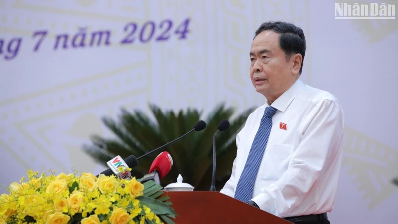 Chủ tịch Quốc Hội Trần Thanh Mẫn phát biểu tại phiên mạc kỳ họp thứ 15, Hội đồng nhân dân tỉnh Bình Phước khóa 10, nhiệm kỳ 2021-2026.