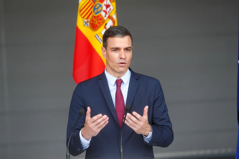 Thủ tướng Tây Ban Nha kêu gọi tổ chức tổng tuyển cử trước thời hạn.