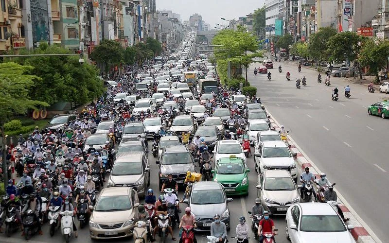 Thành phố Hà Nội kỳ vọng giải pháp thu phí xe ô-tô vào nội đô được triển khai sẽ góp phần giảm ùn tắc giao thông.