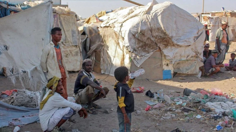 Người dân sống trong các lều tạm ở Yemen. (Ảnh GETTY)