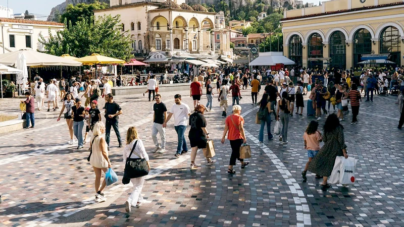 Quảng trường Monastiraki ở Athens, Hy Lạp. (Ảnh NEW YORK TIMES)