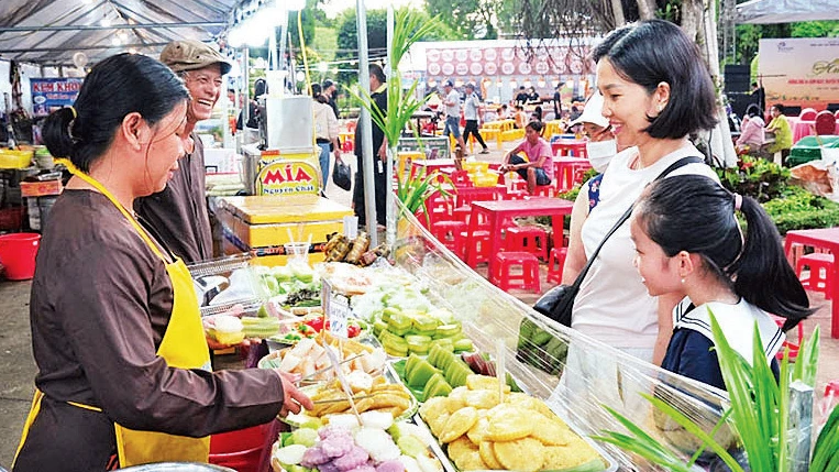 Các loại bánh dân gian Nam Bộ.