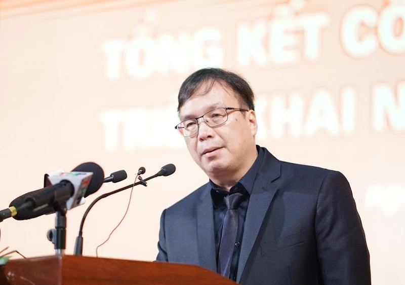 Chủ tịch Hội đồng thành viên, Tổng Giám đốc Nhà xuất bản Giáo dục Việt Nam Nguyễn Tiến Thanh.