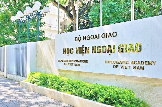 Điểm chuẩn Học viện Ngoại giao năm 2024: Nhiều mã tuyển sinh lấy hơn 28 điểm