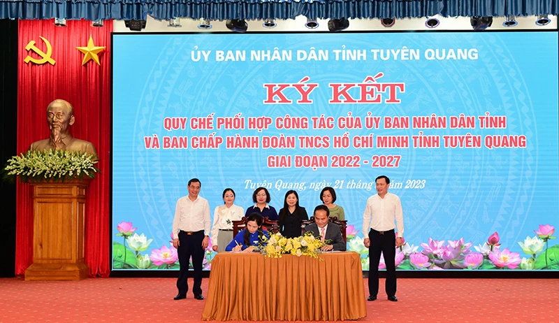 Ủy ban nhân dân tỉnh và Tỉnh đoàn Tuyên Quang ký Quy chế phối hợp công tác giai đoạn 2022-2027.