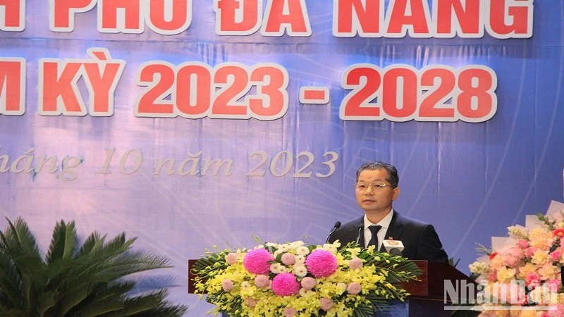 Ông Nguyễn Văn Quảng phát biểu tại Đại hội.
