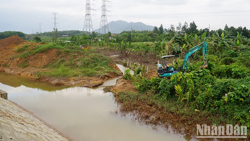 Đơn vị đã khơi kênh thoát nước