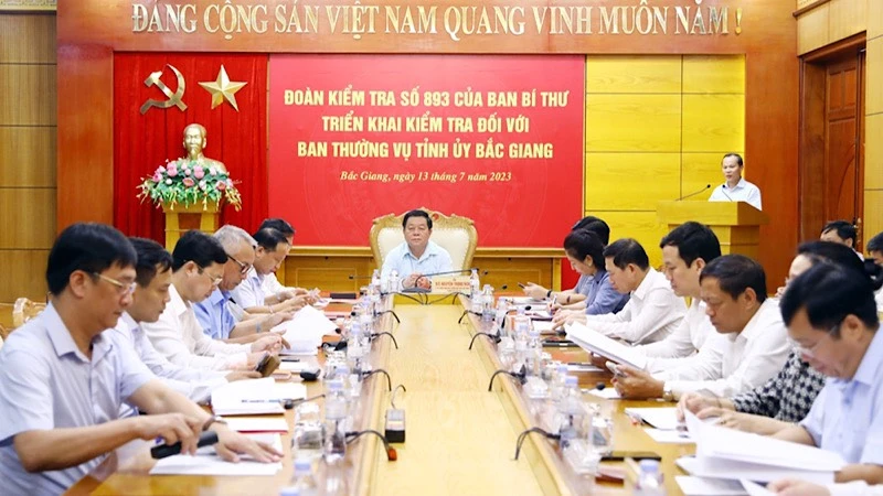 Đoàn kiểm tra của Trung ương làm việc tại Bắc Giang.
