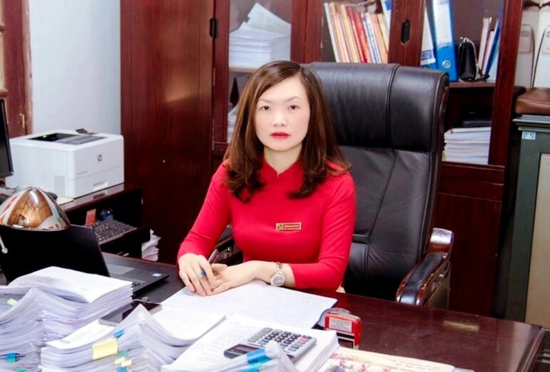 Nữ Giám đốc Agribank chi nhánh Sa Pa Trần Thị Thanh Phương. (Ảnh: QUỐC HỒNG)