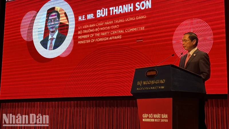 Bộ trưởng Ngoại giao Bùi Thanh Sơn phát biểu khai mạc Hội nghị.