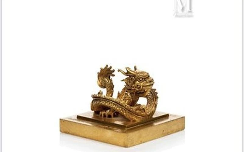 Hình ảnh ấn vàng của triều Minh Mạng trên trang web đấu giá của hãng Millon.