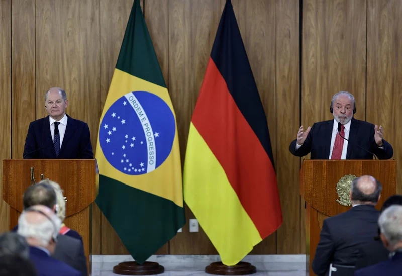 Thủ tướng Đức Olaf Scholz và Tổng thống Brazil Luiz Inacio Lula da Silva tại buổi họp báo chung tại Planalto Palace, thủ dô Brasilia, Brazil ngày 30/1/2023. (Ảnh: Reuters)