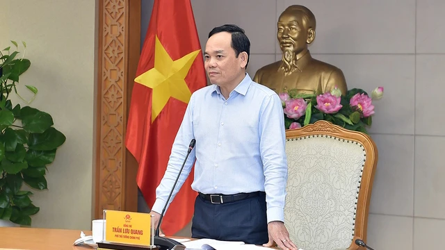 Phó Thủ tướng Trần Lưu Quang phát biểu tại cuộc họp. (Ảnh: VGP)
