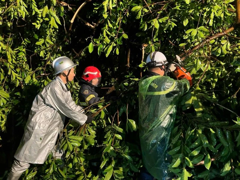 100% cán bộ, chiến sĩ Công an Thủ đô ứng trực, có mặt ngay khi dân cần.