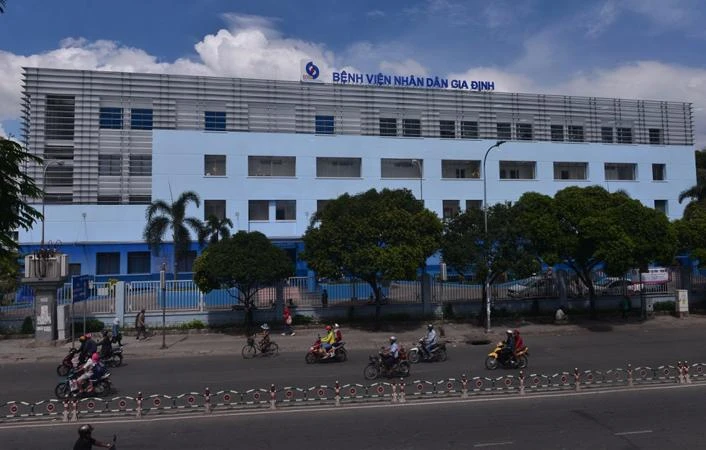Bốn bệnh nhân trong nhóm sinh viên bị ngộ độc Methanol đang điều trị tại Bệnh viện Nhân dân Gia Định.