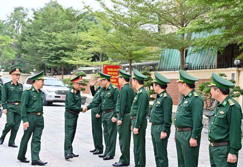 Đoàn công tác của Tổng cục Chính trị với Bộ đội Biên phòng Thanh Hóa.
