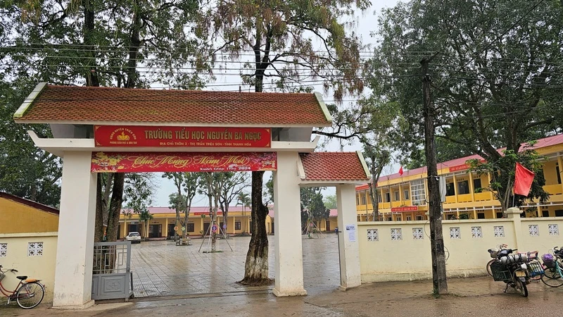 Trường tiểu học Nguyễn Bá Ngọc ở thị trấn Triệu Sơn, tỉnh Thanh Hóa.