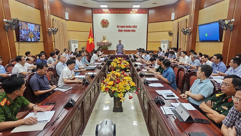 Ban Chỉ huy phòng, chống thiên tai, tìm kiếm cứu nạn tỉnh Thanh Hóa họp trực tuyến về công tác chuẩn bị, ứng phó với bão số 3.