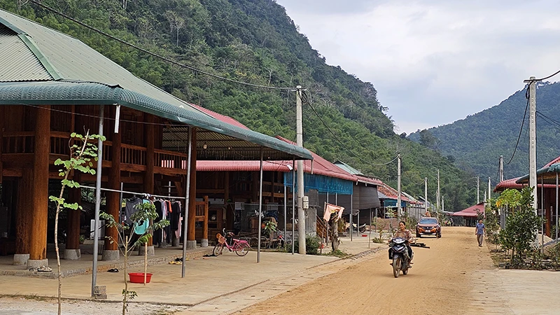 Một góc khu tái định cư chủ động phòng tránh thiên tai bản Lở, xã Nam Động, huyện Quan Hóa, tỉnh Thanh Hóa.