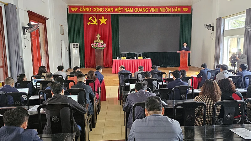 Quang cảnh buổi họp báo.