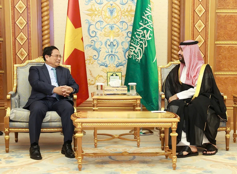 Thủ tướng Chính phủ Phạm Minh Chính hội đàm với Hoàng Thái tử, Thủ tướng Saudi Arabia Mohammed bin Salman Bin Abdulaziz Al Saud (Ảnh: Dương Giang/TTXVN).