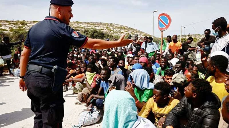 Italia lo ngại người di cư gia tăng gây mất ổn định an ninh. (Ảnh REUTERS)