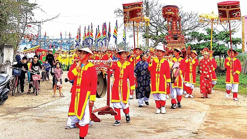Lễ hội đầu năm ở làng biển Cảnh Dương, huyện Quảng Trạch (Quảng Bình).