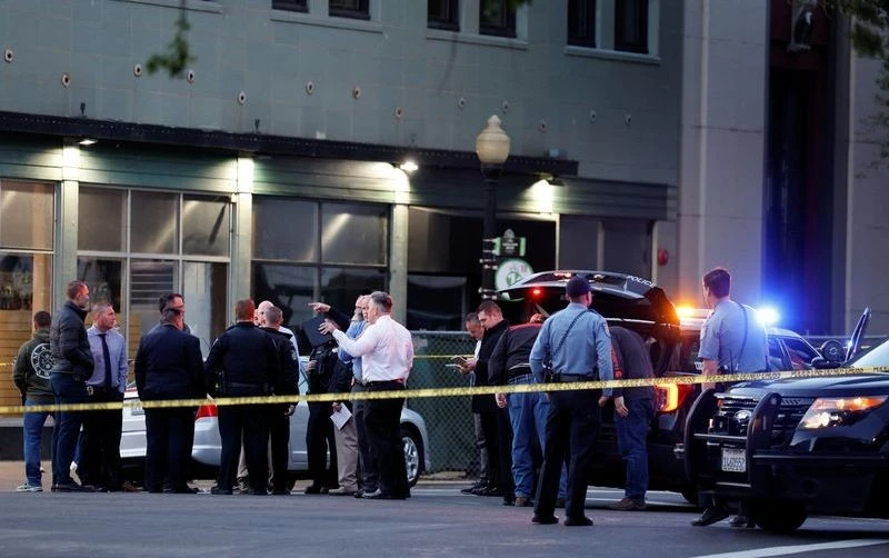 Hiện trường vụ xả súng tại Sacramento, California, Mỹ. (Ảnh: Reuters)