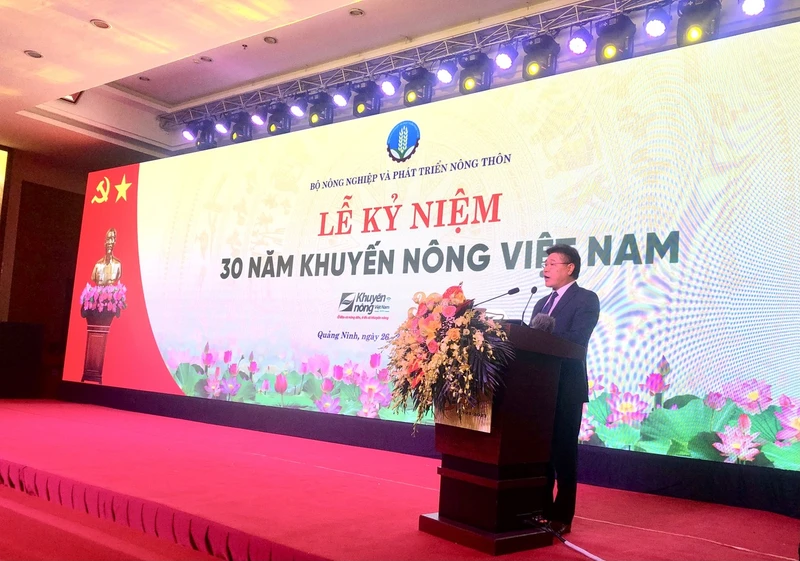 Giám đốc Trung tâm Khuyến nông quốc gia Lê Quốc Thanh phát biểu tại lễ kỷ niệm.