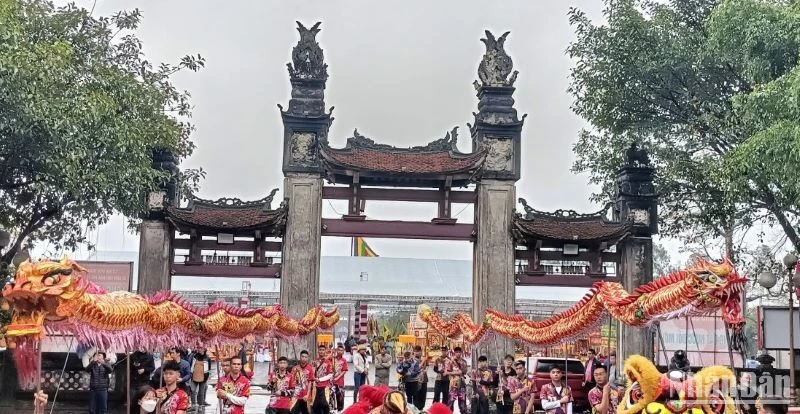 Lễ hội đền Trần là sự kiện văn hóa lớn trong năm của tỉnh Thái Bình.