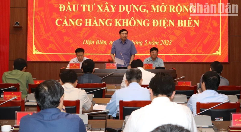 Đồng chí Trần Quốc Cường, Ủy viên Trung ương Đảng, Bí thư Tỉnh ủy phát biểu ý kiến chỉ đạo tại hội nghị.