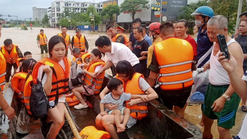 Trong lũ lịch sử, tỉnh Thái Nguyên ưu tiên coi tính mạng con người là cao nhất.