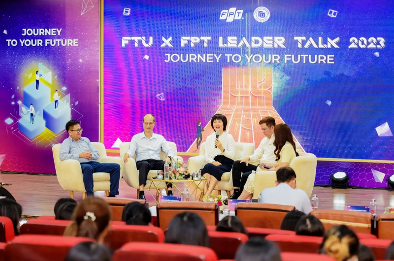 Tập đoàn FPT tổ chức chương trình Leader Talk - Journey To Your Future dành cho sinh viên tại Đại học Ngoại thương Hà Nội (FTU).