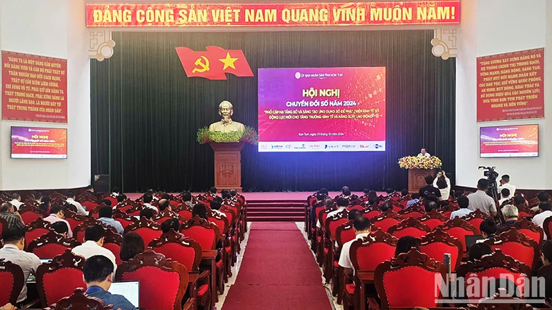 Quang cảnh hội nghị.