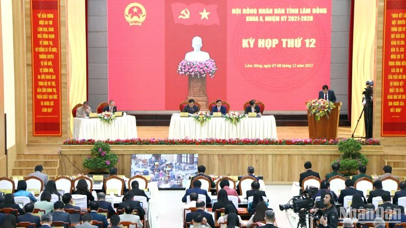 Kỳ họp thứ 12, kỳ họp thường lệ cuối năm, Hội đồng nhân dân tỉnh Lâm Đồng khóa 10, nhiệm kỳ 2021-2026, khai mạc sáng 7/12.