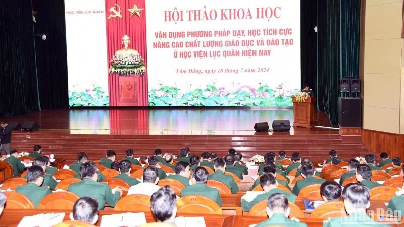 Quang cảnh hội thảo.