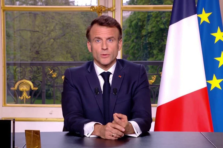Tổng thống Emmanuel Macron kêu gọi sự đoàn kết của cả nước để nâng cao chất lượng công việc và cải thiện đời sống. 