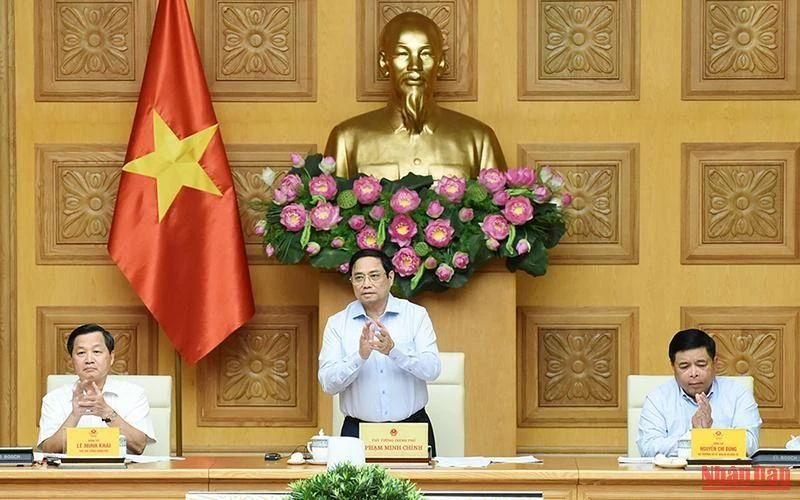 Thủ tướng Phạm Minh Chính chủ trì làm việc về bảo đảm ổn định kinh tế vĩ mô.