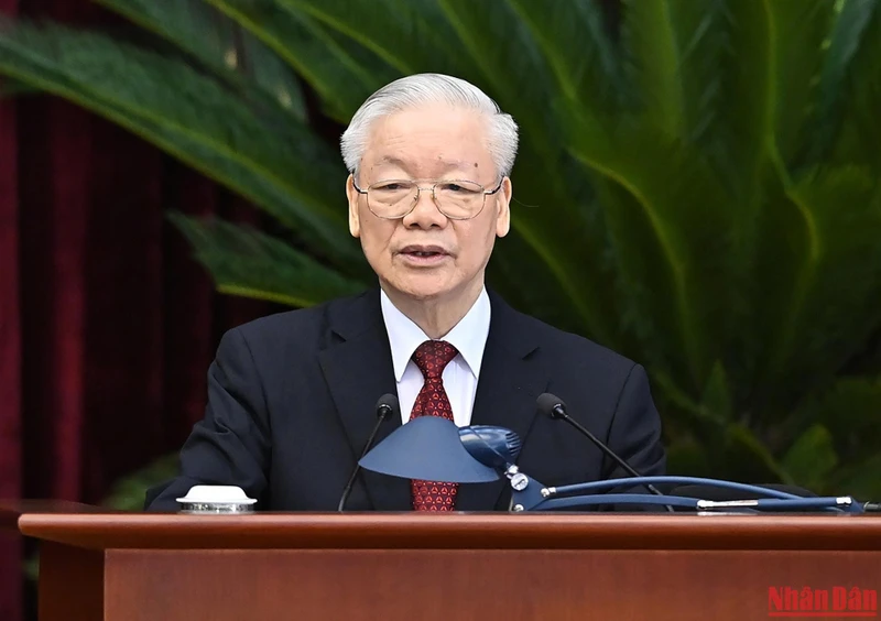 Tổng Bí thư Nguyễn Phú Trọng phát biểu bế mạc Hội nghị. 