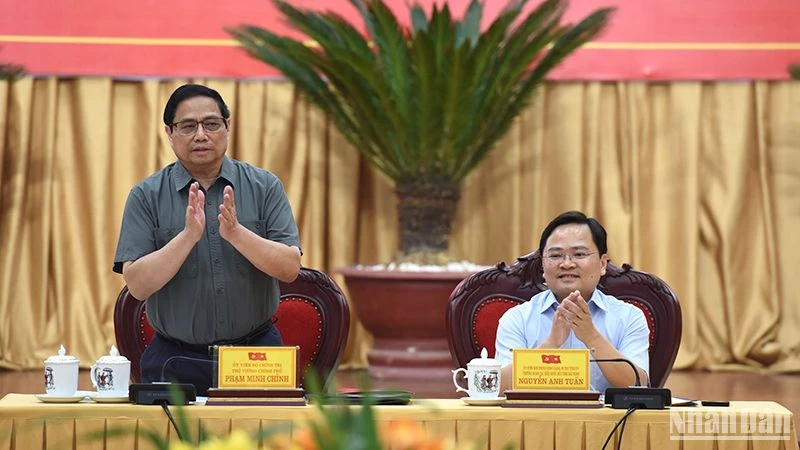 Thủ tướng Phạm Minh Chính dự và phát biểu với lãnh đạo chủ chốt tỉnh Bắc Ninh.