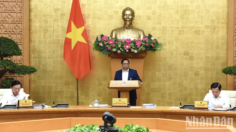 Thủ tướng Phạm Minh Chính dự và phát biểu tại phiên họp Chính phủ thường kỳ tháng 8.