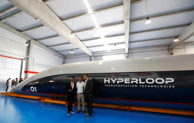 Tàu siêu tốc Hyperloop của Công ty HTT. (Ảnh: Reuters)