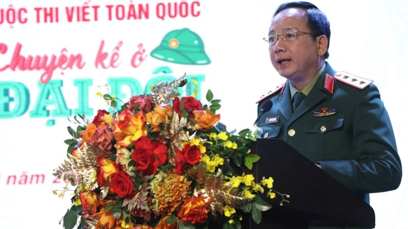 Thượng tướng Trịnh Văn Quyết phát biểu tại chương trình. 