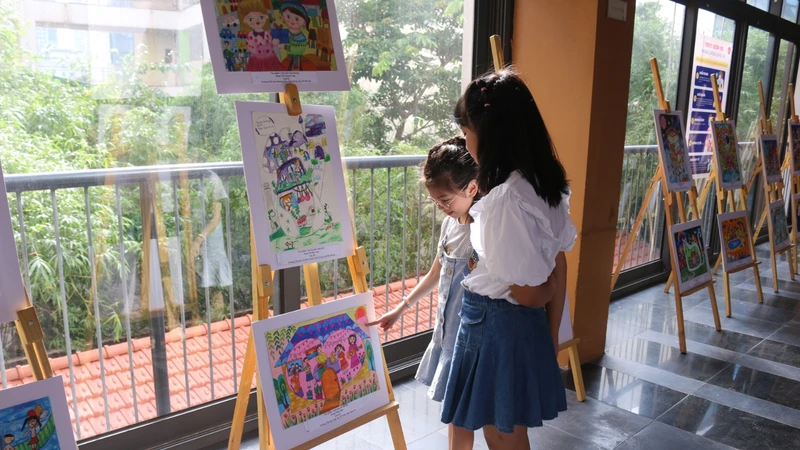 Từ ngày 6/3-10/5, Tạp chí Trẻ em Việt Nam sẽ nhận bài dự thi “Ngôi nhà mơ ước” mùa 2.