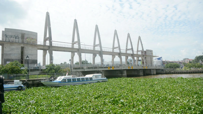 Cống kênh Nhánh, thành phố Rạch Giá, tỉnh Kiên Giang. 