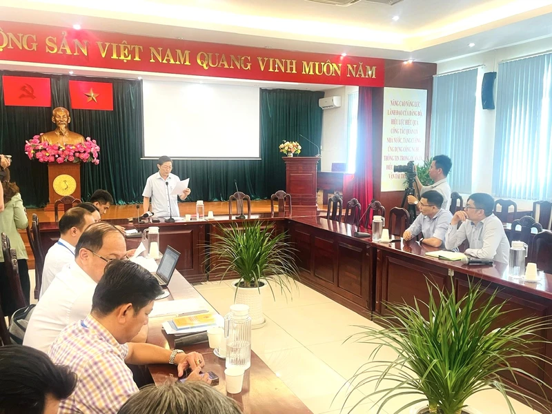 Đoàn kiểm tra Sở Giao thông vận tải Thành phố Hồ Chí Minh công bố Quyết định kiểm tra Công ty TNHH Thành Bưởi.