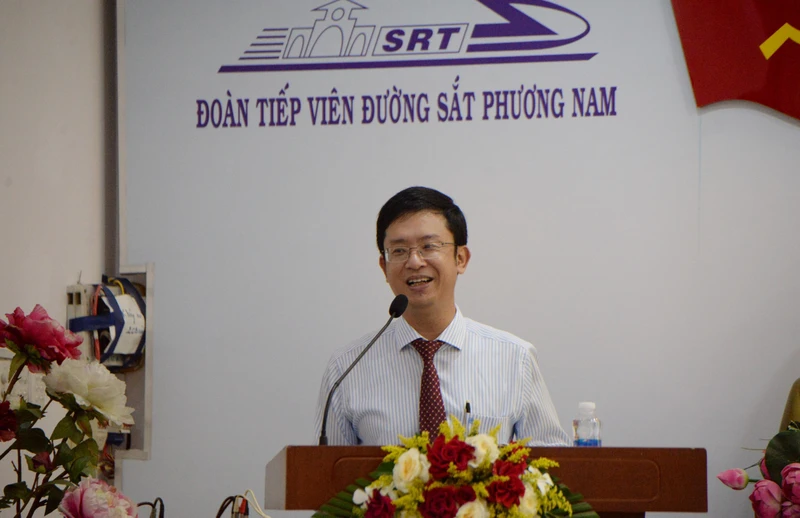 Lãnh đạo Công ty Công ty Cổ phần Vận tải đường sắt Sài Gòn công bố kế hoạch bán vé tàu Tết Nguyên đán Giáp Thìn 2024. 