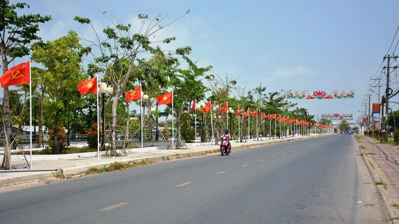 Tuyến Quốc lộ 80 từ Hà Tiên-Rạch Giá, đoạn qua địa bàn huyện Kiên Lương hiện nay. 