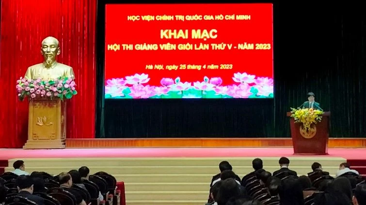 Học viện Chính trị quốc gia Hồ Chí Minh tổ chức hội thi giảng viên giỏi 