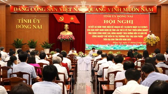 Quang cảnh hội nghị.